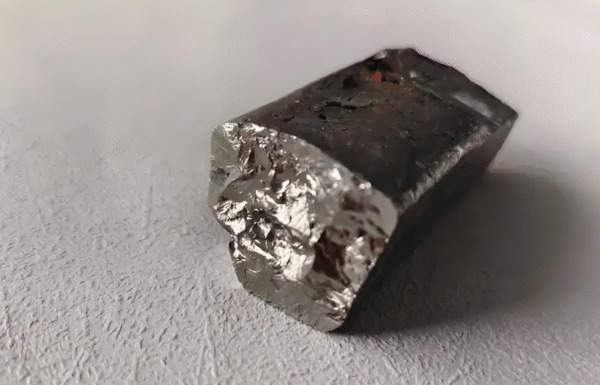 Platinum Pt