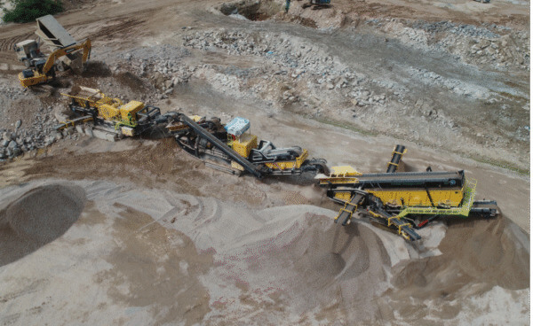 Installation de concassage de pierre mobile Sandreck